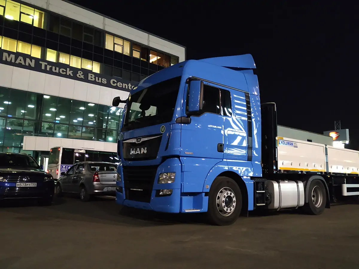 Отгрузка MAN TGX 18.460 с полуприцепом KOLUMAN Отгрузка MAN TGX 18.460 с полуприцепом KOLUMAN