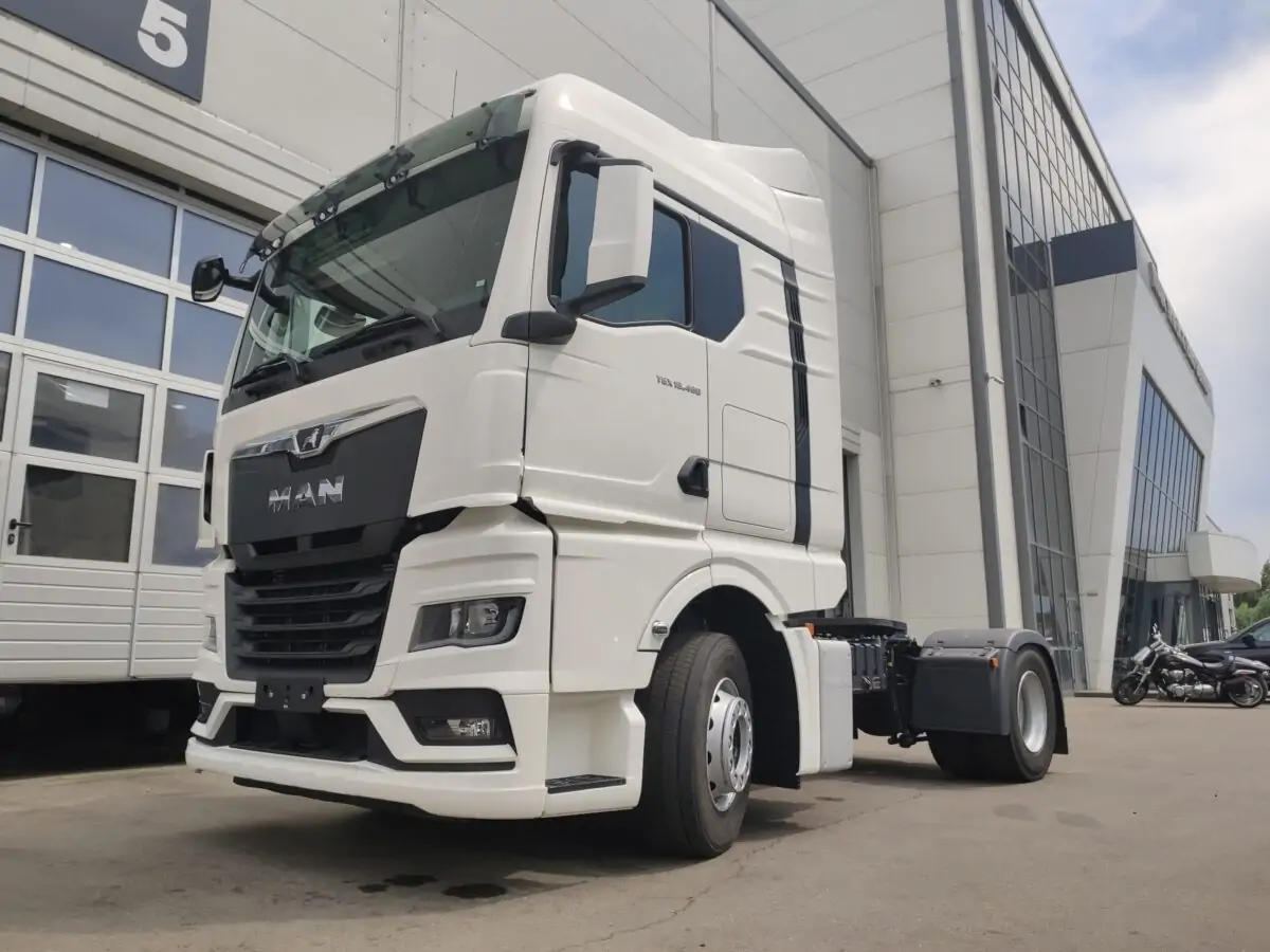 Отгрузка уникального седельного тягача MAN TGX 18.480 BL SA